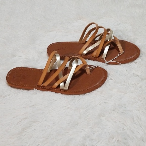 Universal Thread Gold & Tan Strappy Sandals NWOT - Picture 3 of 6